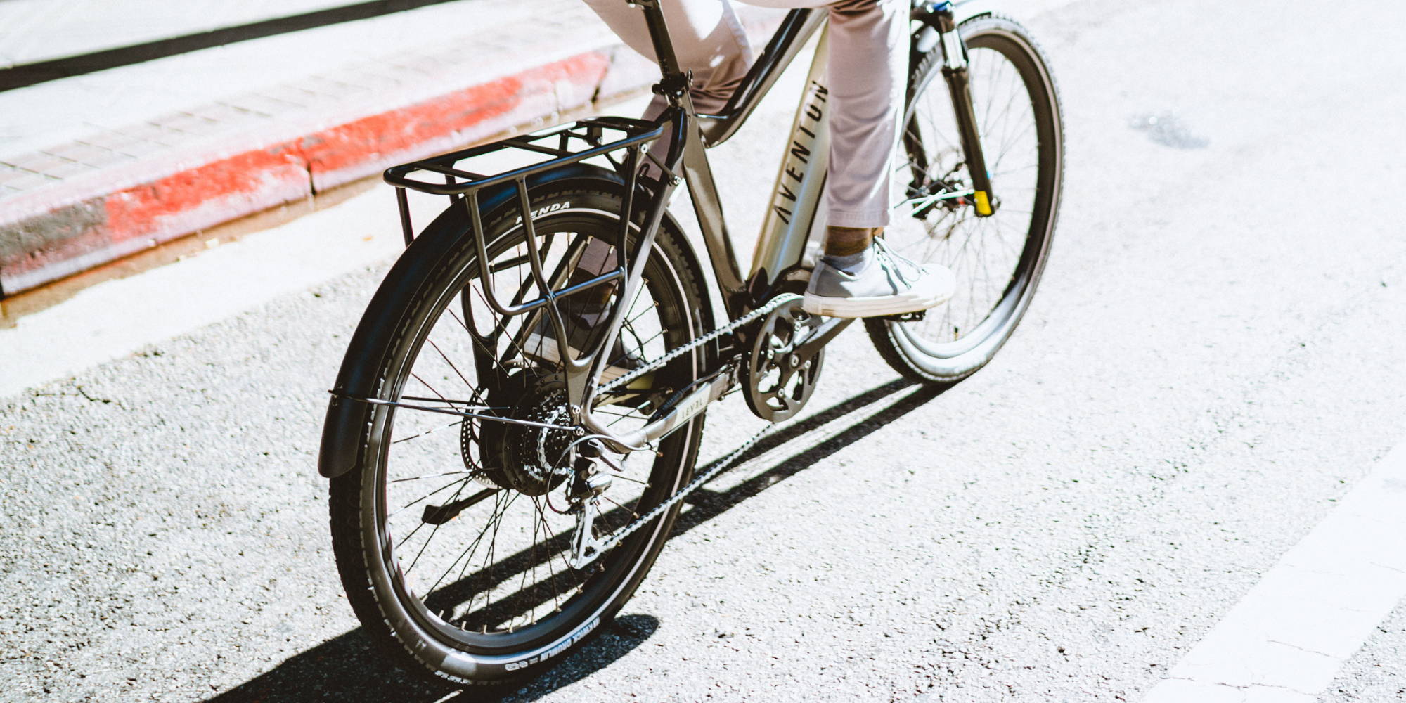 Mopeds vs Ebikes: Which is Best?
