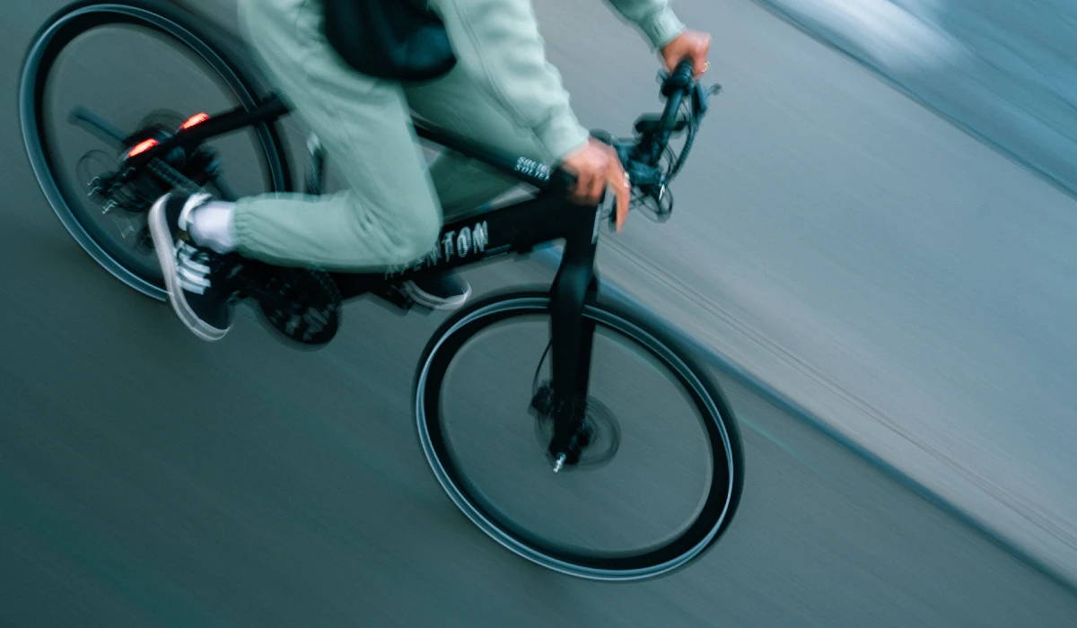 Hydraulic Brakes on a Bike vs Mechanical Brakes: What's the Difference?