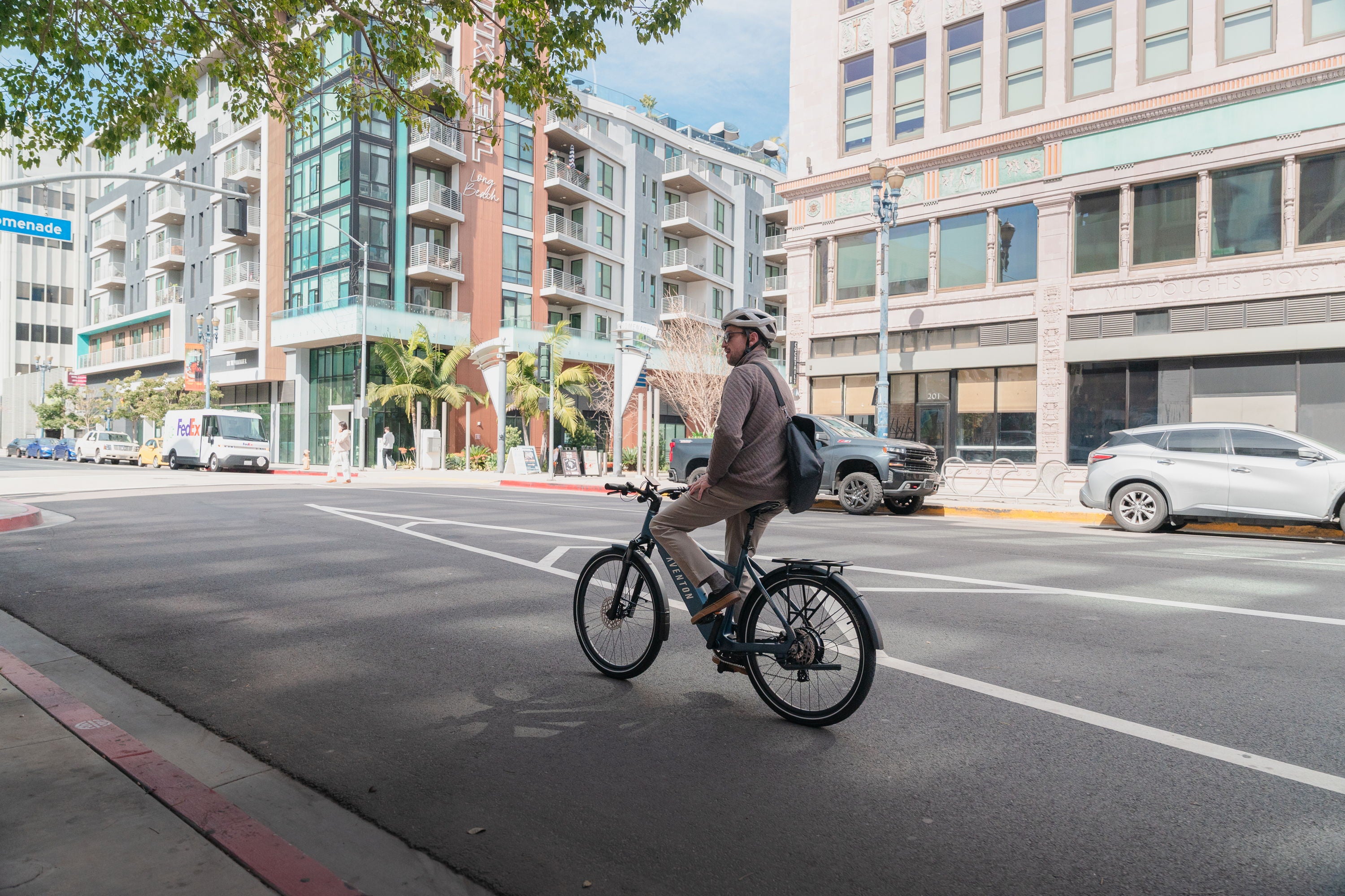Level vs. Soltera — Which City eBike is Right For You?