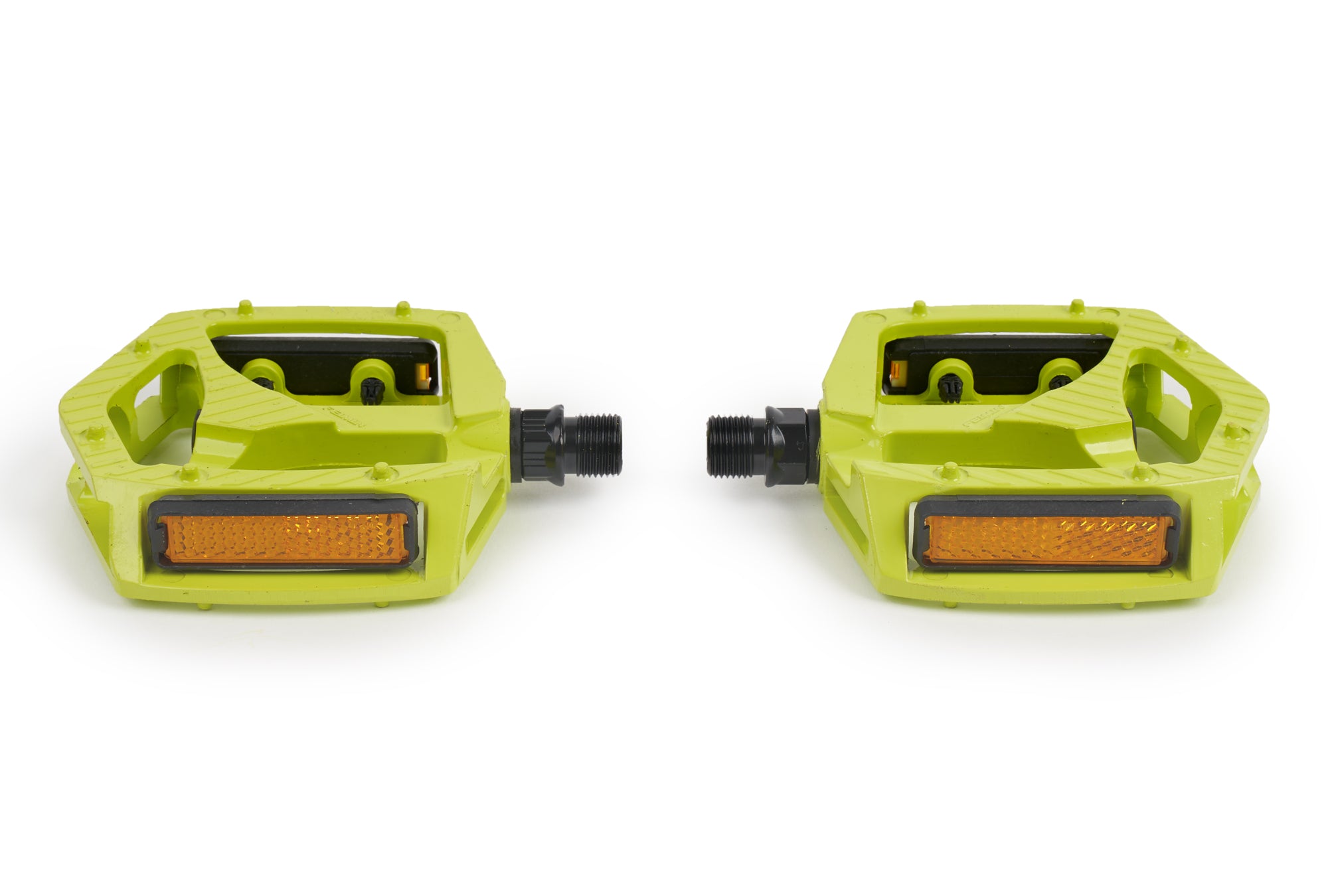 green pedal bike Aventon Pedal